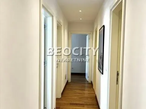 Izdavanje, četvorosoban stan, 120m², Beograd Na Vodi, Beograd - image 8