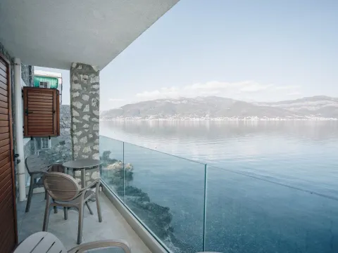 Prodaja, kuća, 314m², Tivat, Crna Gora - image 18