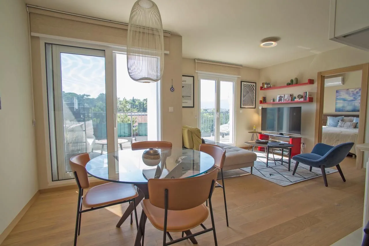 Prodaja, dvosoban stan, 64m², Pod Kuk, Tivat