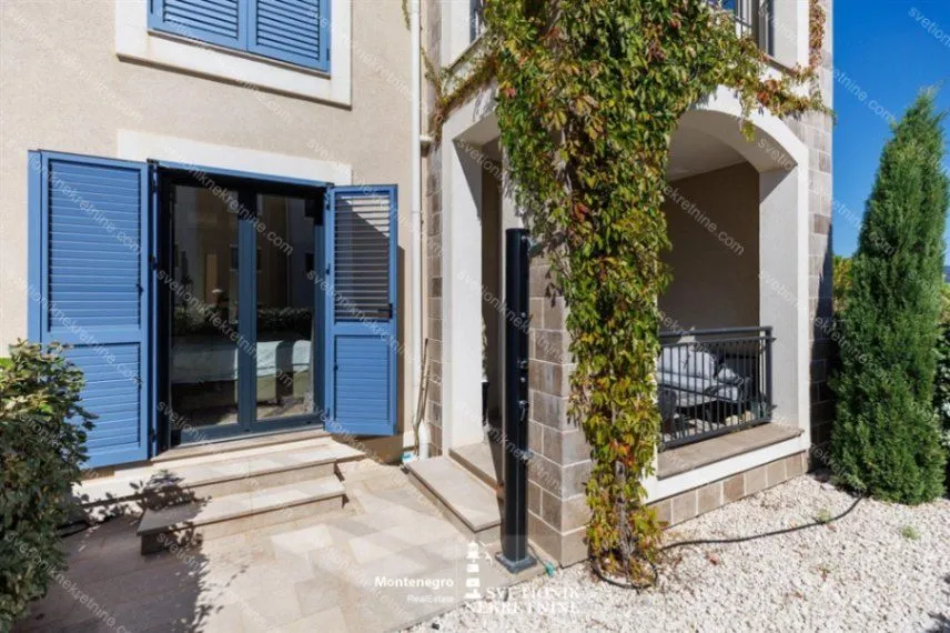 Prodaja, jednosoban stan, 54m², Luštica Bay, Tivat