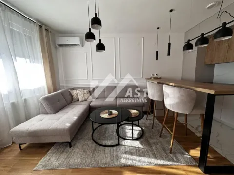 Rent, two bedroom apartment, 42m², Stari Majur, Petrovaradin - image 2