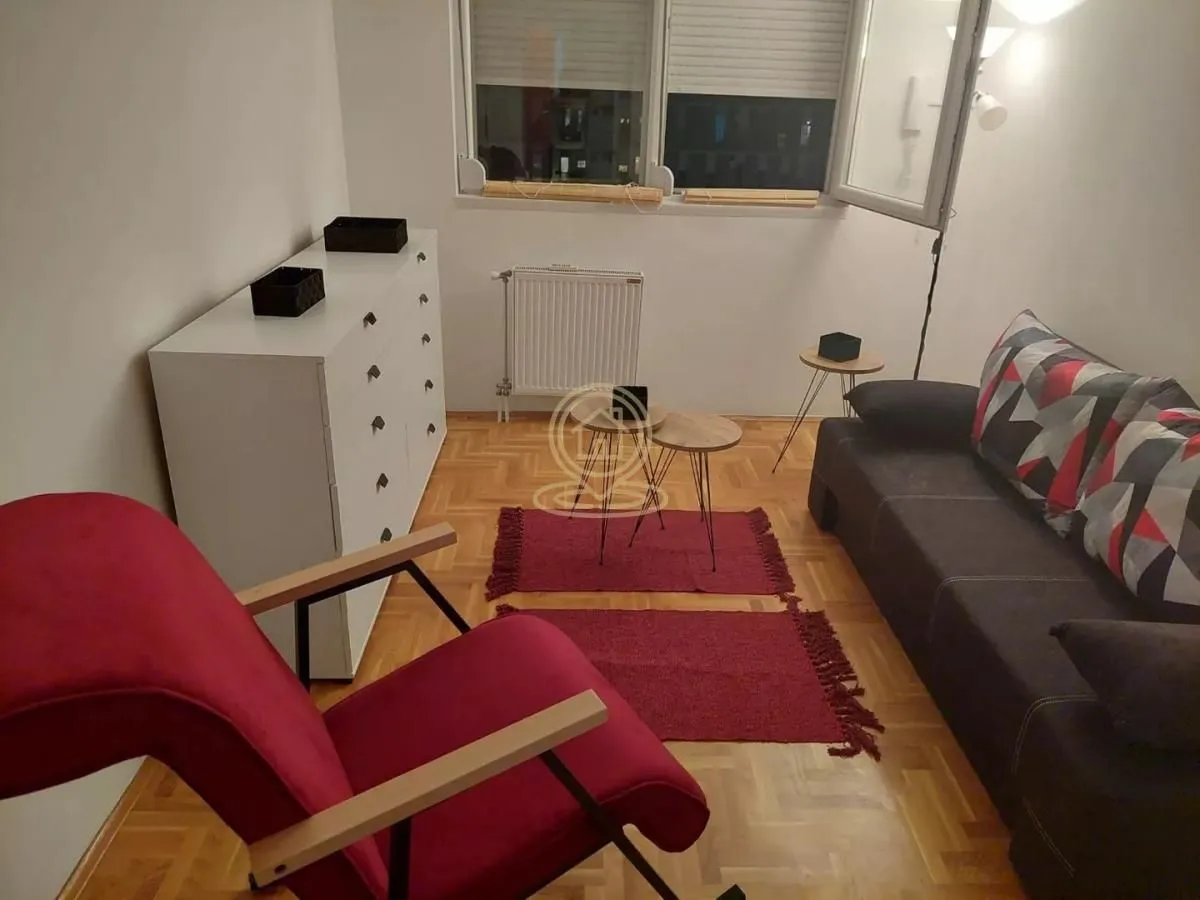 Rent, studio apartment, 25m², Bulevar Evrope, Novi Sad Sve Podlokacije