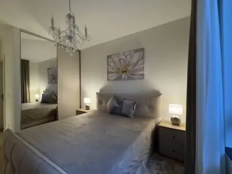 Izdavanje, trosoban stan, 86m², Beograd Na Vodi, Beograd - image 9