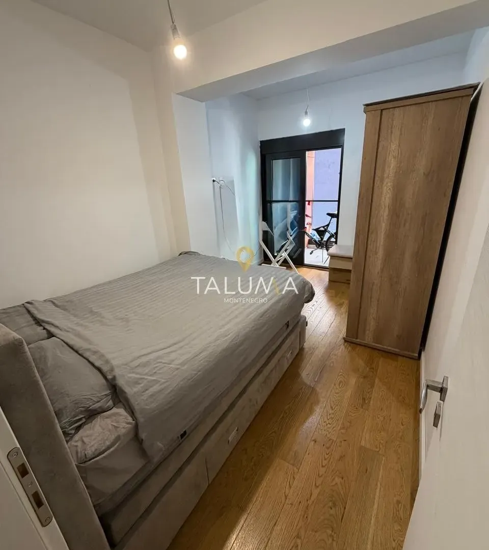 Sale, two bedroom apartment, 78m², Centar, Podgorica