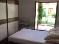 Izdavanje, trosoban stan, 85m², Severni Bulevar, Zvezdara Sve Podlokacije - image 4