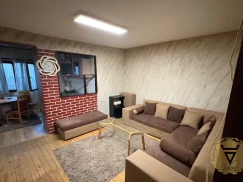 Izdavanje, trosoban stan, 80m², Zvezdara Sve Podlokacije, Beograd - image 8