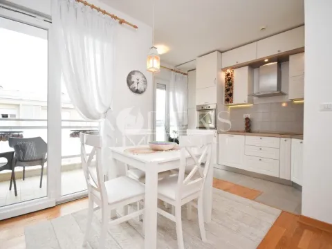 Izdavanje, jednosoban stan, 50m², City Kvart, Podgorica - image 6