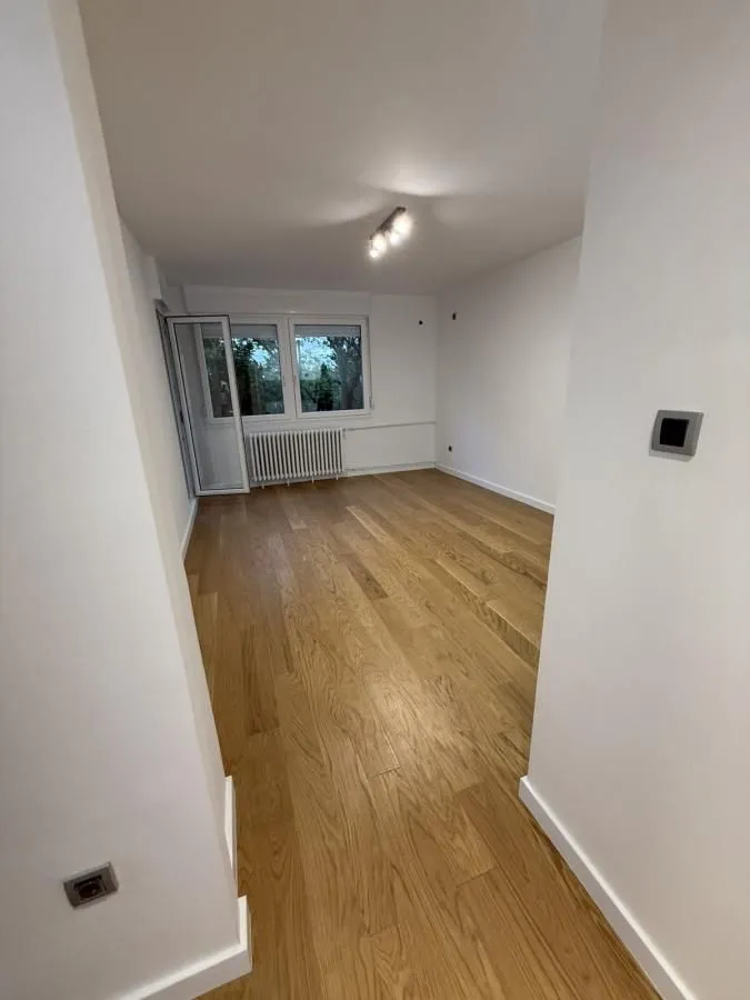 Prodaja, dvosoban stan, 48m², Avijatičarsko naselje, Novi Sad Sve Podlokacije