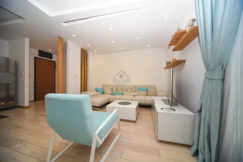 Rent, one bedroom apartment, 70m², City Kvart, Podgorica - image 2