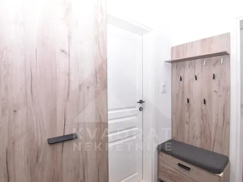 Izdavanje, jednosoban stan, 58m², Stari Aerodrom, Podgorica - image 10