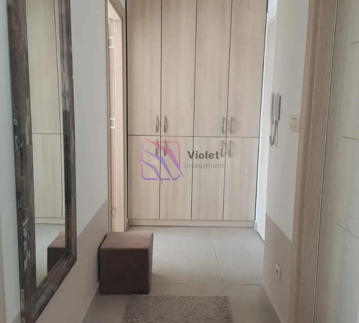 Izdavanje, jednosoban stan, 50m², Blok 9, Podgorica