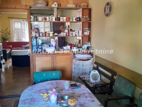 Sale, house, 394m², Futog, Novi Sad Sve Podlokacije - image 7