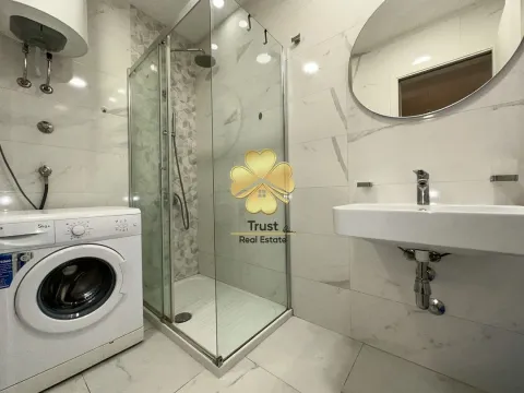 Izdavanje, dvosoban stan, 75m², Central Point, Podgorica - image 10