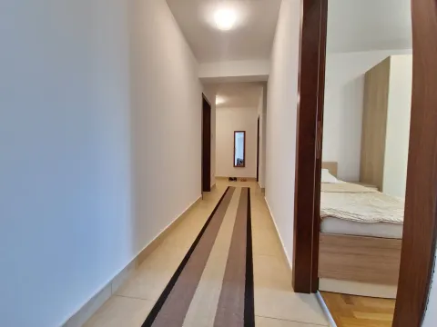 Rent, two bedroom apartment, 80m², Kamenovo, Budva - image 9