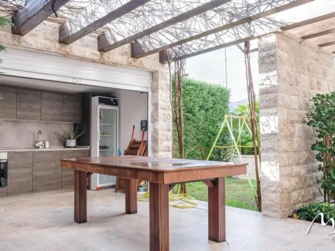 Prodaja, kuća, 210m², Dobrota, Kotor - image 3