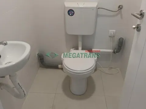 Izdavanje, poslovni prostor, 70m², Centar, Novi Sad - image 8