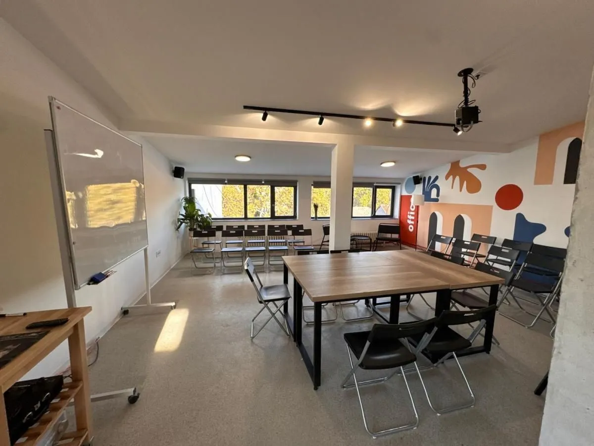 Rent, office space, 218m², Novi Sad Sve Podlokacije, Novi Sad