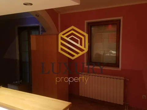 Rent, apartment, 120m², Zlatica, Podgorica - image 8