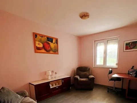 Rent, house, 70m², Šušanj, Bar - image 12
