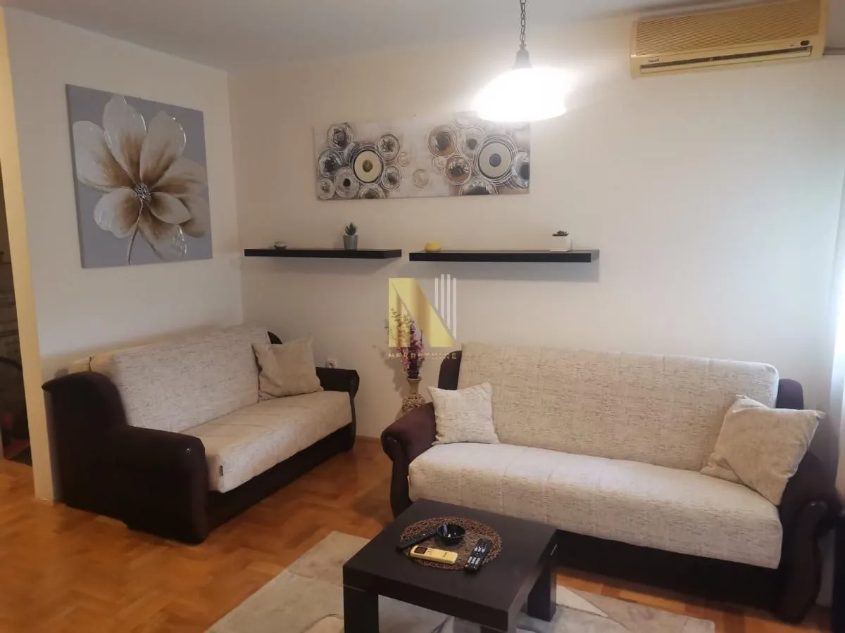 Izdavanje, jednosoban stan, 40m², Bulevar Oslobodjenja, Novi Sad Sve Podlokacije