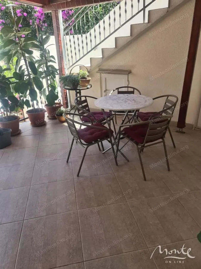 Sale, house, 220m², Budva, Crna Gora