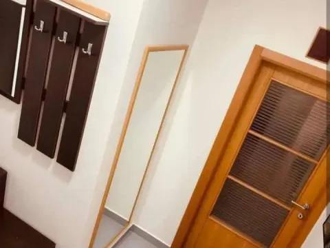 Prodaja, dvosoban stan, 70m², Stari Aerodrom, Podgorica - image 4