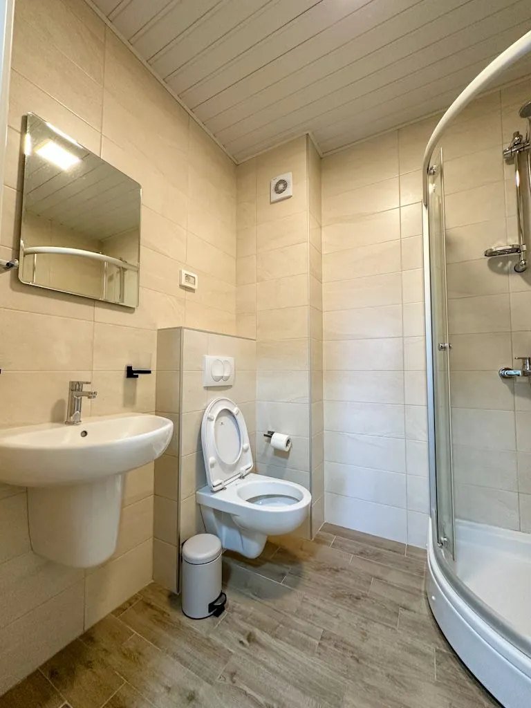 Rent, one bedroom apartment, 47m², Zagorič, Podgorica