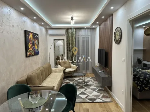 Izdavanje, jednosoban stan, 42m², City Kvart, Podgorica - image 2