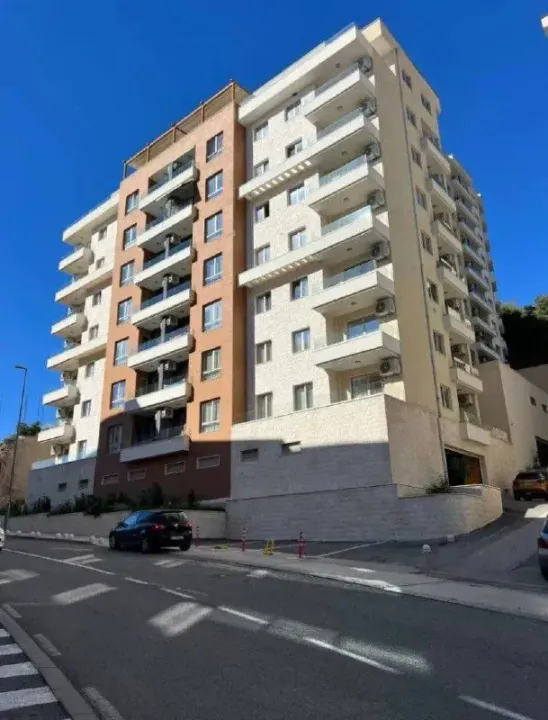 Prodaja, jednosoban stan, 43m², Bečići, Budva