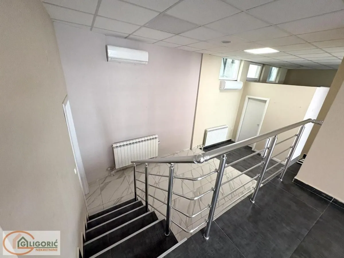 Rent, office space, 90m², Crveni Krst, Beograd