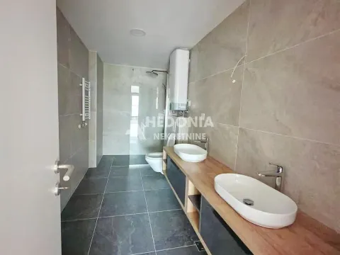 Prodaja, četvorosoban stan, 137m², Autokomanda, Voždovac Sve Podlokacije - image 8