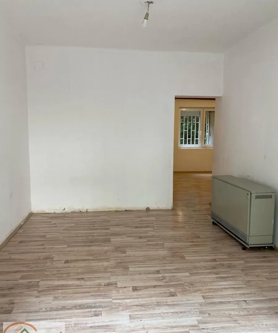 Rent, two bedroom apartment, 73m², Vračar Sve Podlokacije, Beograd