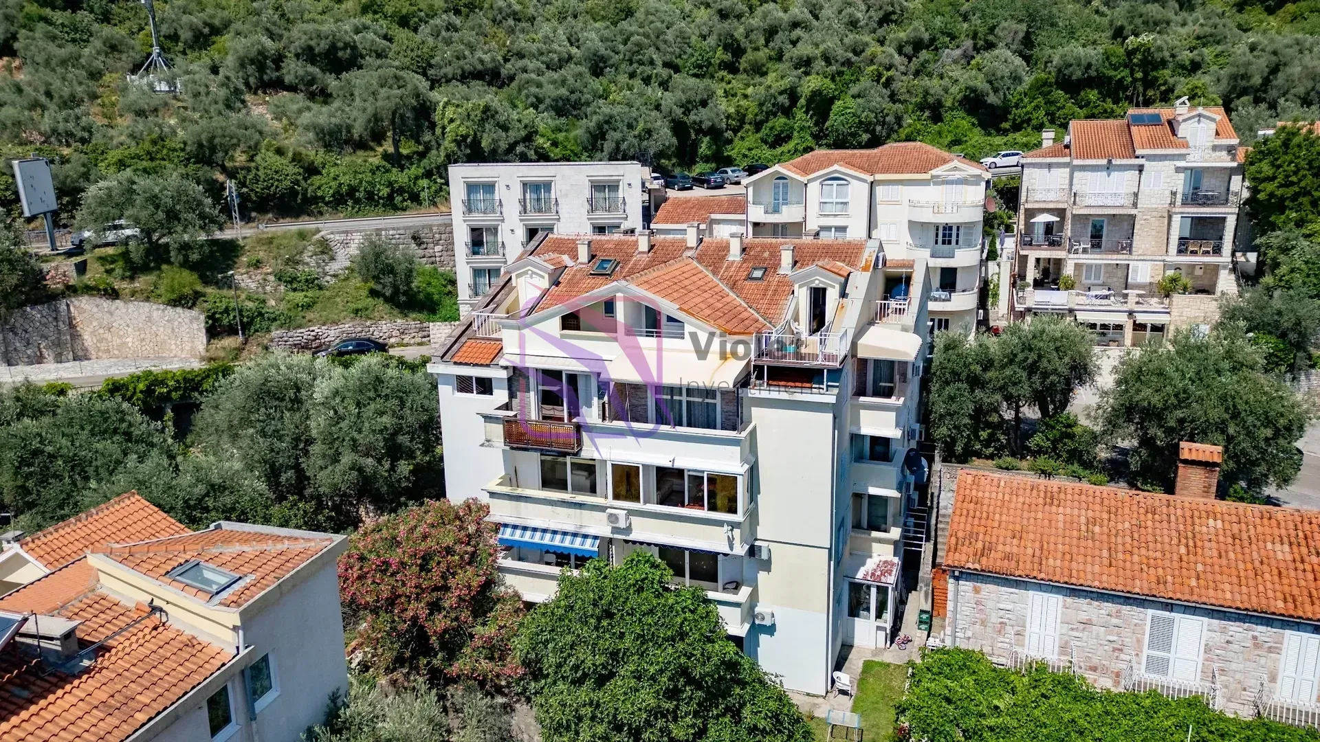 Sale, one bedroom apartment, 45m², Sveti Stefan, Budva