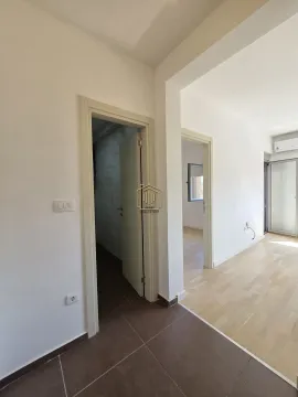 Izdavanje, jednosoban stan, 38m², Zabjelo, Podgorica - image 2