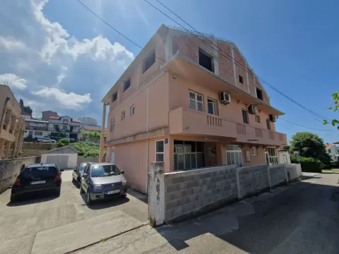 Prodaja, kuća, 273m², Tivat, Crna Gora - image 3