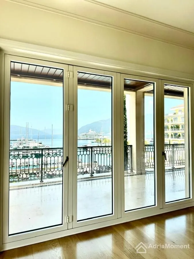 Prodaja, trosoban stan, 223m², Porto Montenegro, Tivat