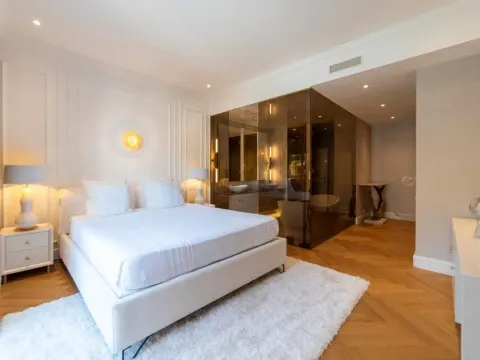 Sale, three bedroom apartment, 201m², Tivat, Crna Gora - image 13