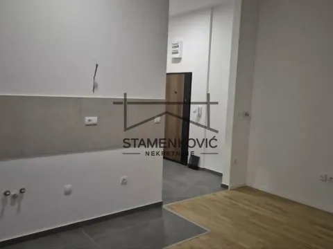 Prodaja, stan, 31m², Grbavica, Novi Sad Sve Podlokacije - image 2