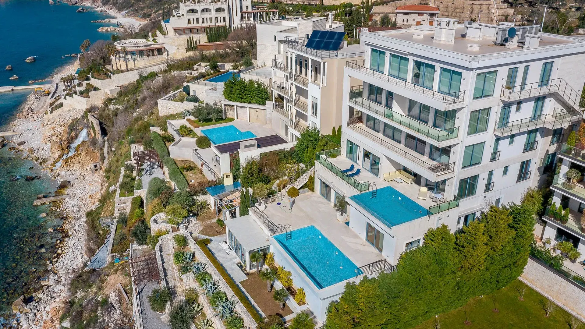 Sale, apartment, 337m², Rijeka Reževići, Budva