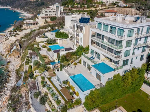 Sale, apartment, 337m², Rijeka Reževići, Budva - image 2