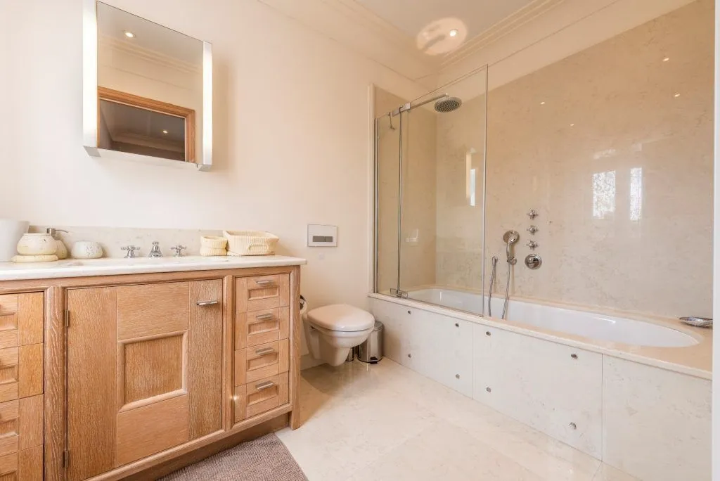 Rent, three bedroom apartment, 258m², Porto Montenegro, Tivat