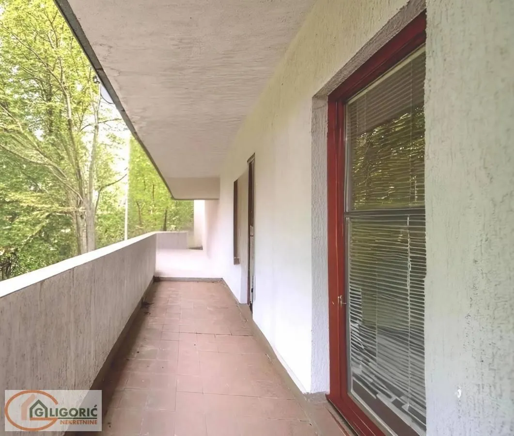Prodaja, trosoban stan, 101m², Bogoslovija, Palilula Sve Podlokacije