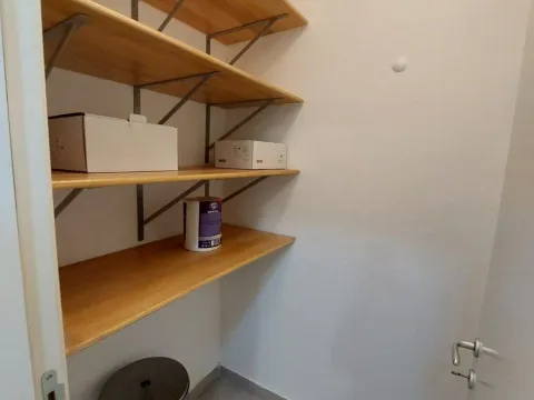 Izdavanje, dvosoban stan, 90m², Autokomanda, Voždovac Sve Podlokacije - image 10