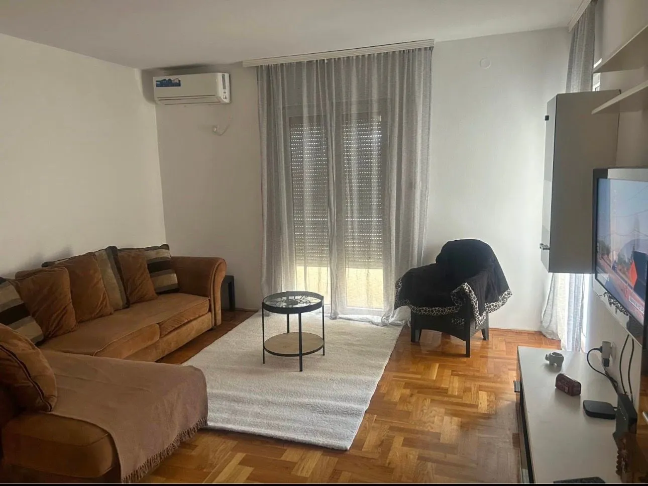 Prodaja, jednosoban stan, 60m², Zagorič, Podgorica