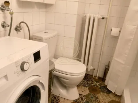 Rent, one bedroom apartment, 34m², Stari Grad, Beograd - image 13