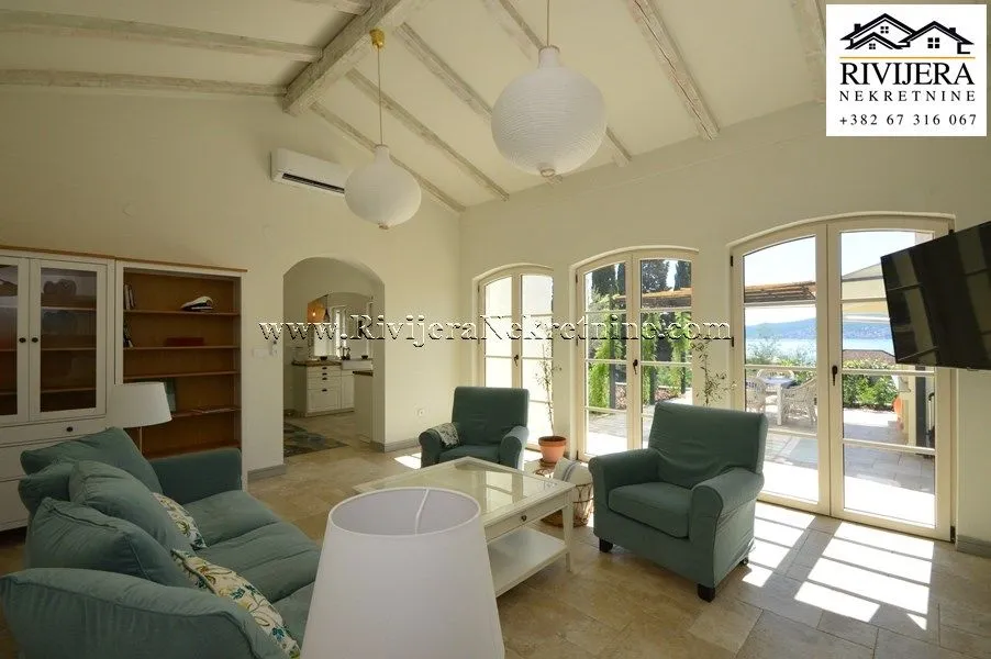 Prodaja, kuća, 184m², Baošići, Herceg Novi