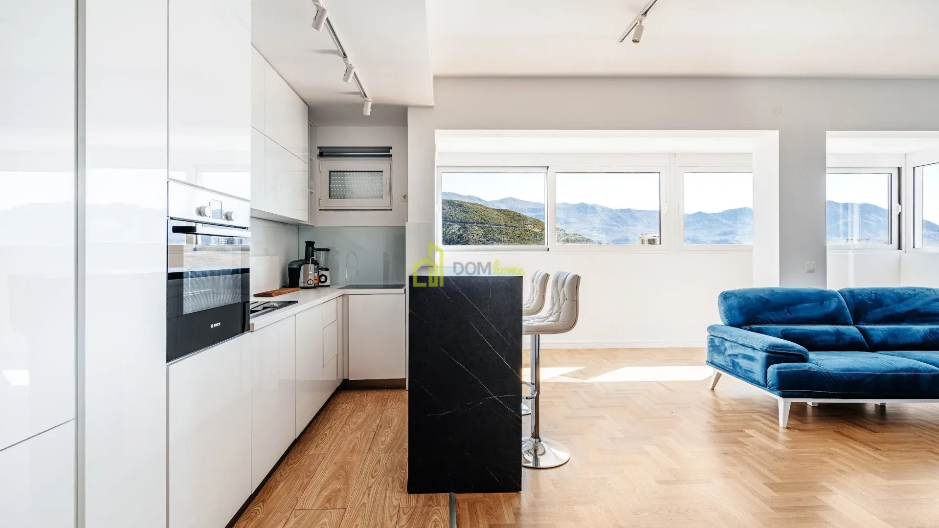 Prodaja, trosoban stan, 105m², Budva, Crna Gora