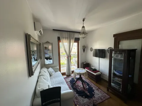 Rent, one bedroom apartment, 35m², Stara Varoš, Podgorica