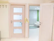 Izdavanje, trosoban stan, 55m², Sajmište, Novi Sad - image 19