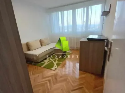 Izdavanje, trosoban stan, 76m², Palilula, Niš - image 2